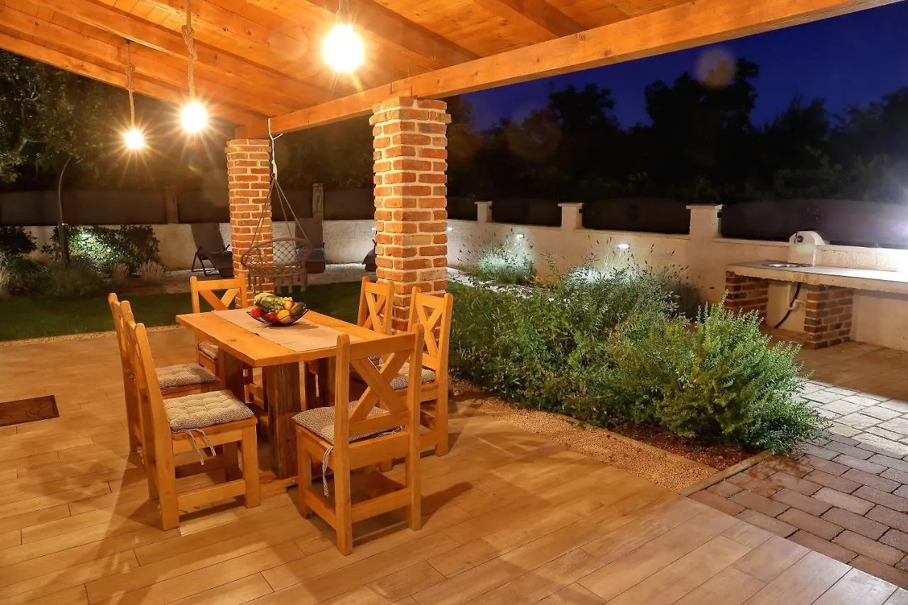 Villa Stone Diamond Zadar 0*,